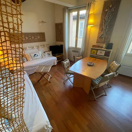 Le Suquet Style Iv By Connexion Apartament